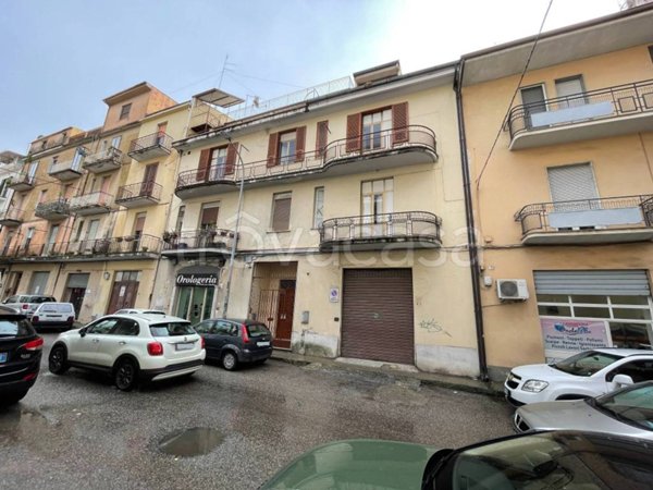 appartamento in vendita a Lamezia Terme in zona Nicastro