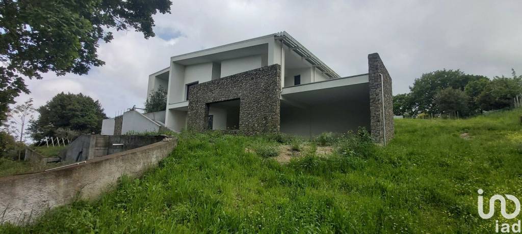 casa indipendente in vendita a Lamezia Terme