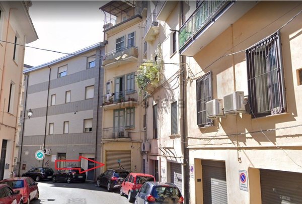 locale commerciale in vendita a Lamezia Terme