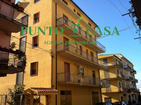 appartamento in vendita a Lamezia Terme in zona Sambiase