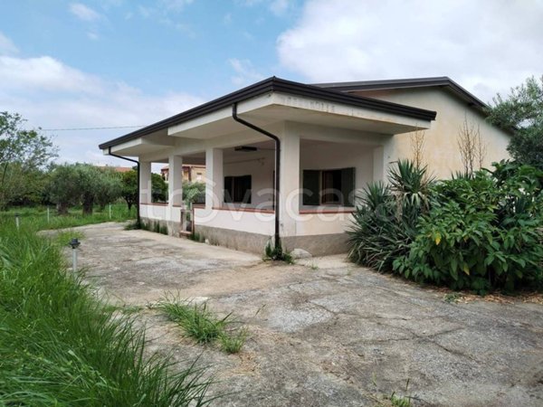casa indipendente in vendita a Lamezia Terme