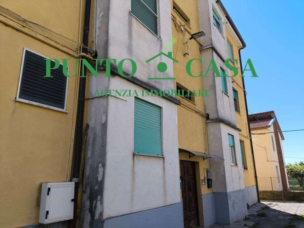appartamento in vendita a Lamezia Terme in zona Sambiase