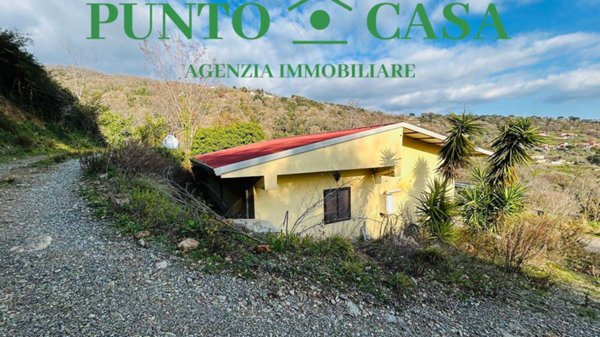 casa indipendente in vendita a Lamezia Terme in zona Sambiase