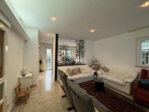 casa indipendente in vendita a Lamezia Terme
