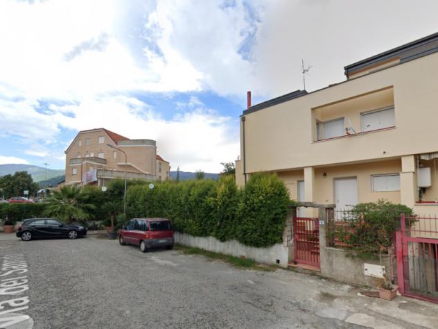 casa indipendente in vendita a Lamezia Terme