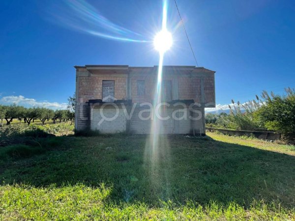 casa indipendente in vendita a Lamezia Terme in zona Nicastro