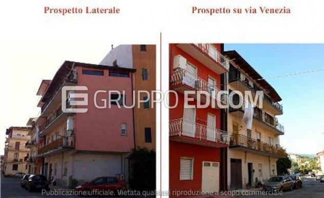 appartamento in vendita a Lamezia Terme in zona Sambiase