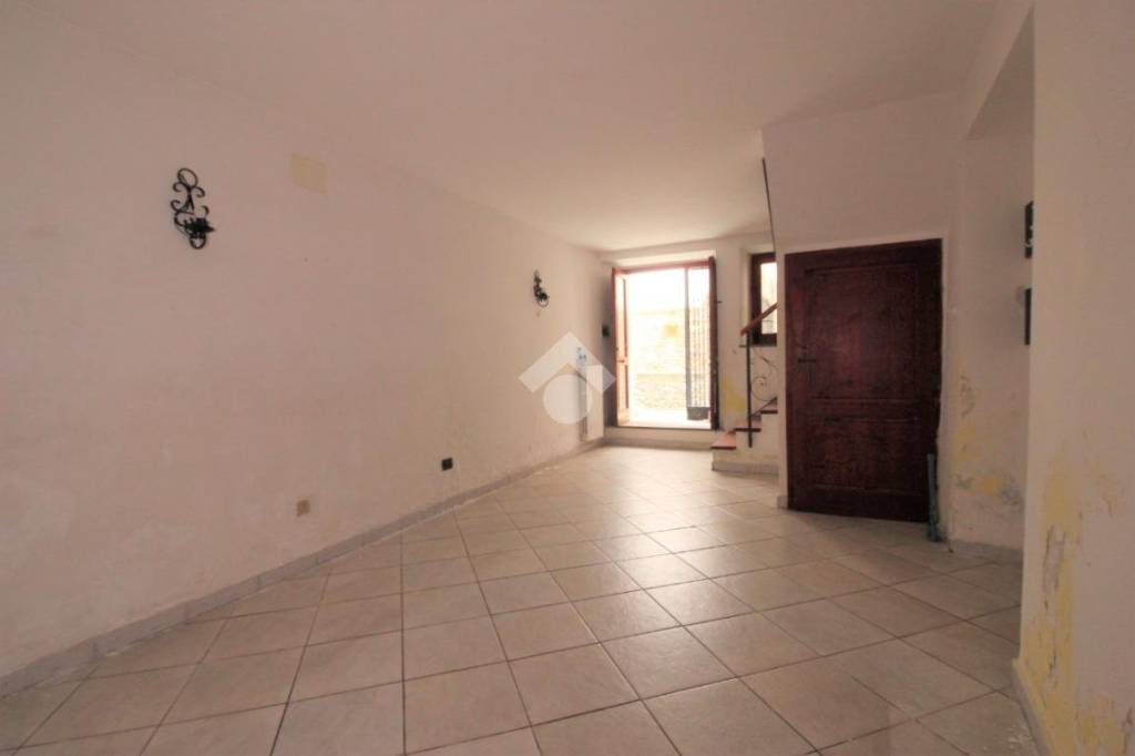 casa indipendente in vendita a Lamezia Terme