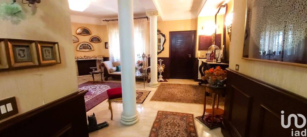 casa indipendente in vendita a Lamezia Terme in zona Nicastro