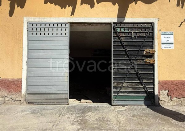locale commerciale in vendita a Lamezia Terme