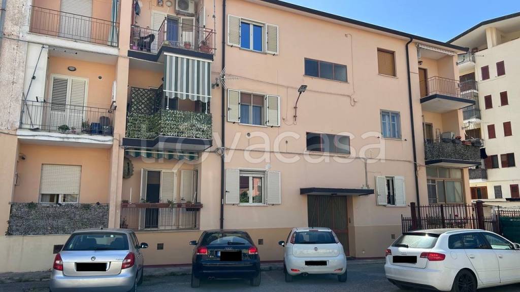 appartamento in vendita a Lamezia Terme in zona Nicastro