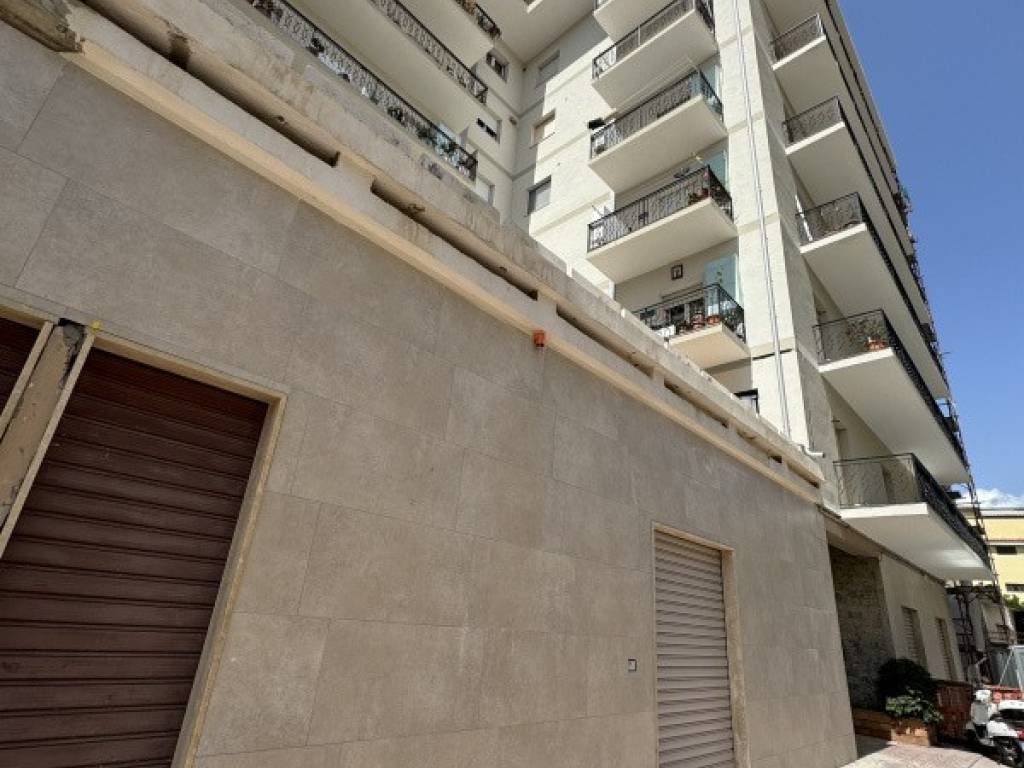 appartamento in vendita a Lamezia Terme in zona Sambiase