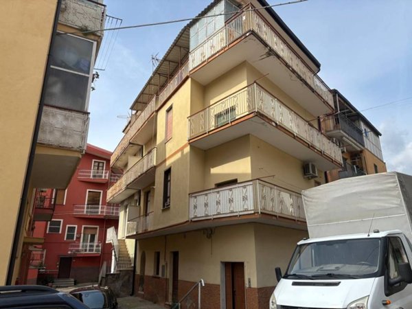 appartamento in vendita a Lamezia Terme in zona Nicastro
