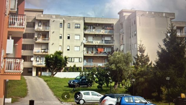 appartamento in vendita a Lamezia Terme in zona Sambiase