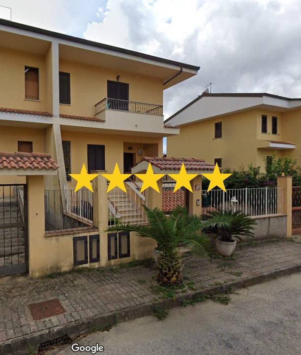 casa indipendente in vendita a Lamezia Terme
