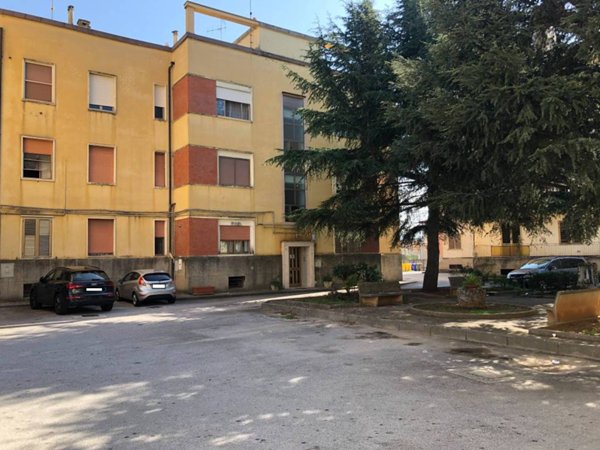 appartamento in vendita a Lamezia Terme in zona Sant'Eufemia Lamezia