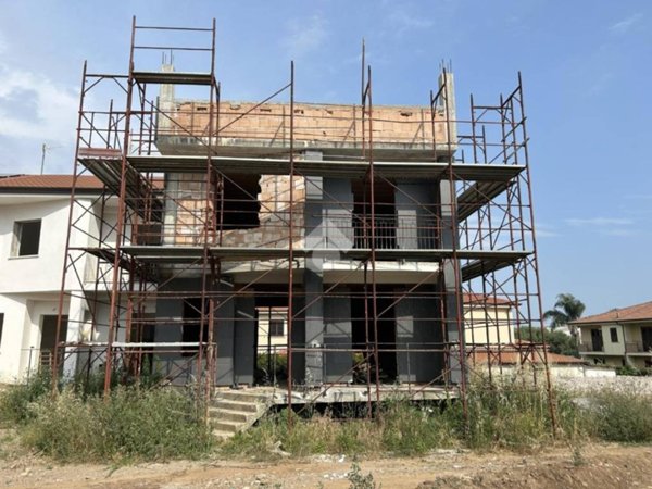 casa indipendente in vendita a Lamezia Terme in zona Nicastro