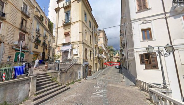 negozio in vendita a Lamezia Terme
