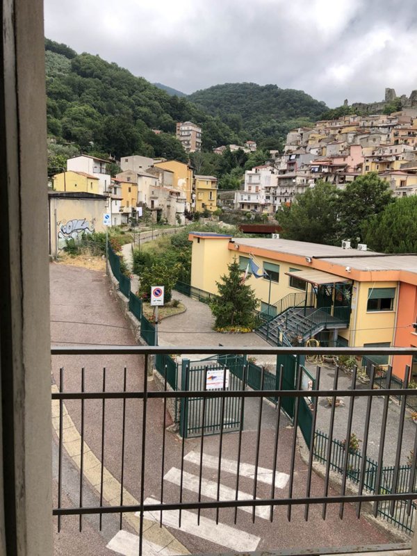 appartamento in vendita a Lamezia Terme in zona Nicastro