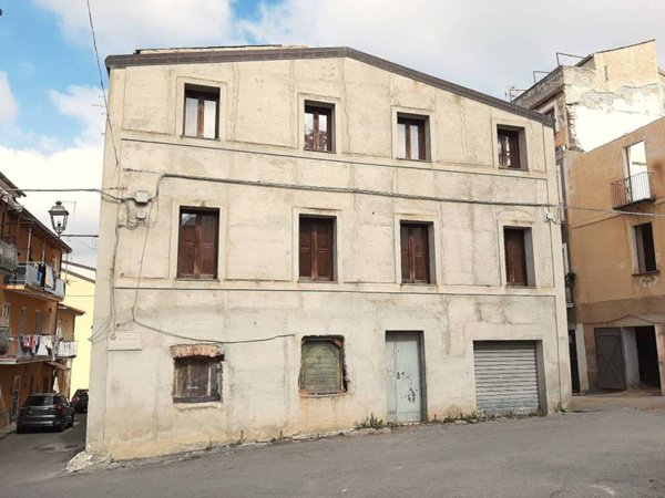 casa indipendente in vendita a Lamezia Terme in zona Sambiase
