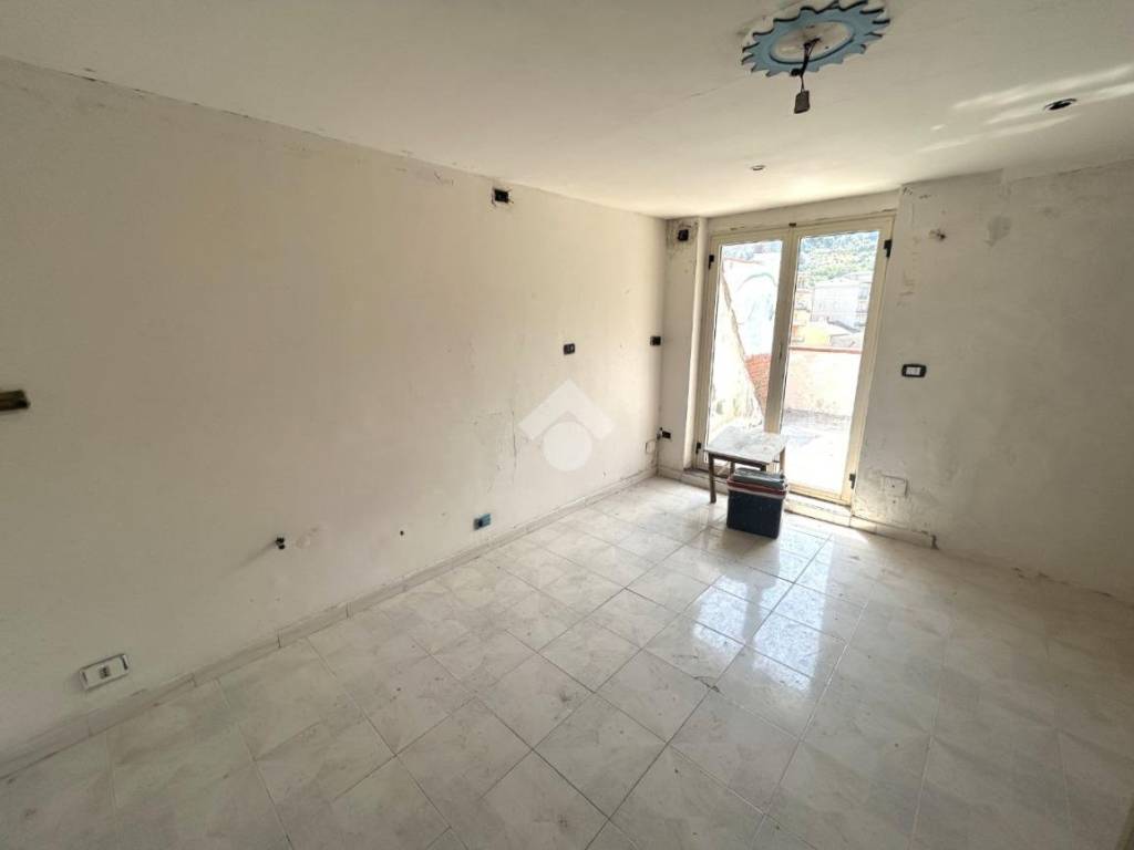 appartamento in vendita a Lamezia Terme in zona Sambiase