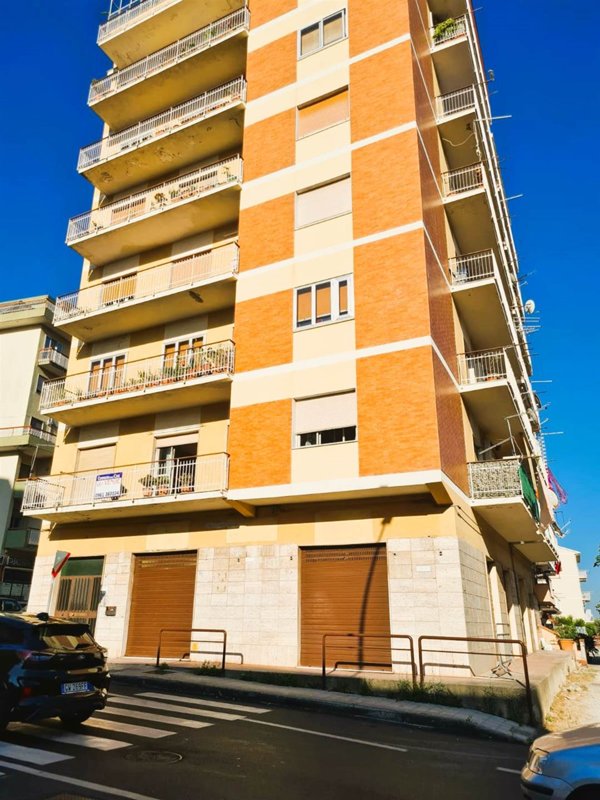 appartamento in vendita a Lamezia Terme in zona Nicastro