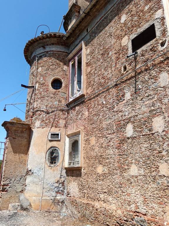 casa indipendente in vendita a Lamezia Terme in zona Caronte