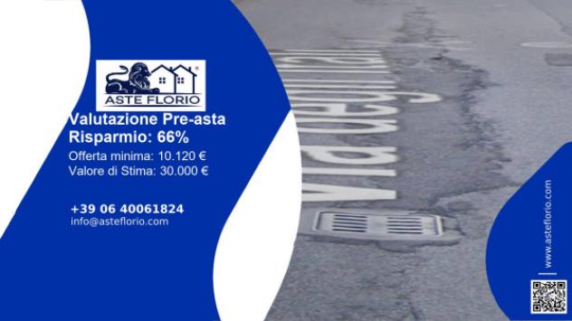 negozio in vendita a Lamezia Terme in zona Nicastro