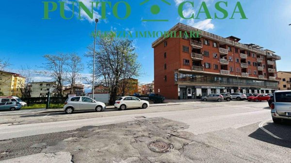 appartamento in vendita a Lamezia Terme in zona Sambiase