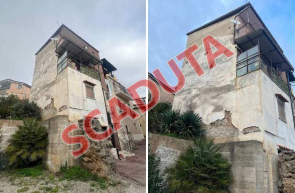 locale di sgombero in vendita a Lamezia Terme