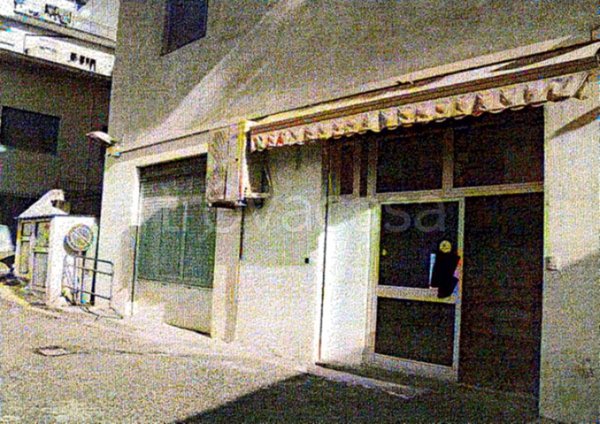 negozio in vendita a Lamezia Terme