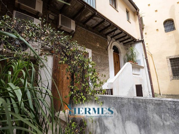 appartamento in vendita a Lamezia Terme in zona Nicastro