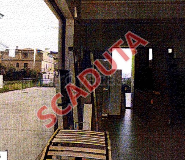 negozio in vendita a Lamezia Terme