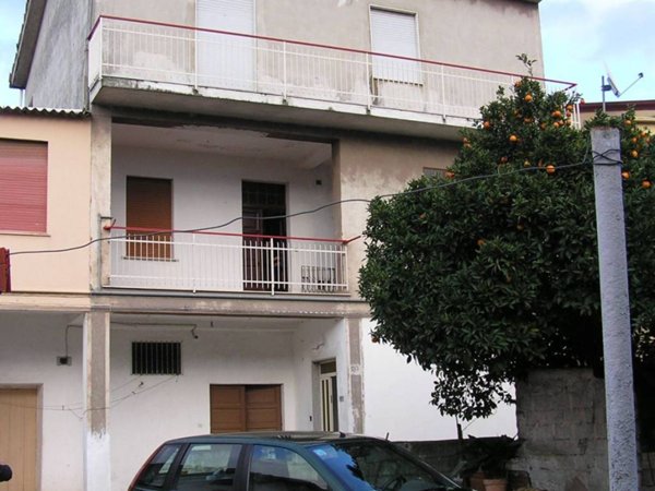 casa indipendente in vendita a Lamezia Terme in zona Sambiase