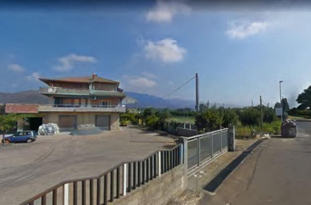 pentavano in vendita a Lamezia Terme