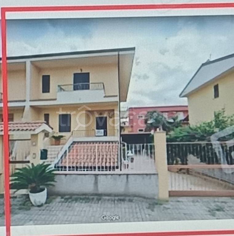 casa indipendente in vendita a Lamezia Terme