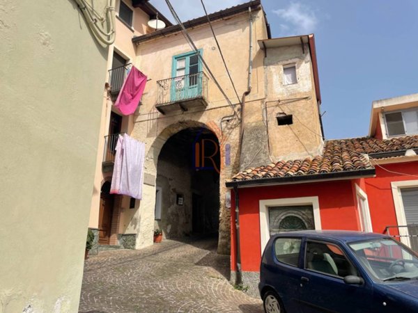 appartamento in vendita a Lamezia Terme in zona Nicastro