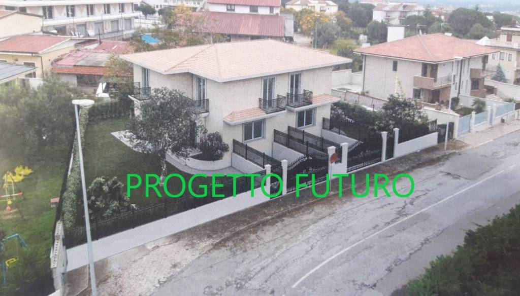 casa indipendente in vendita a Lamezia Terme