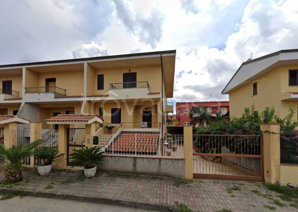 casa indipendente in vendita a Lamezia Terme