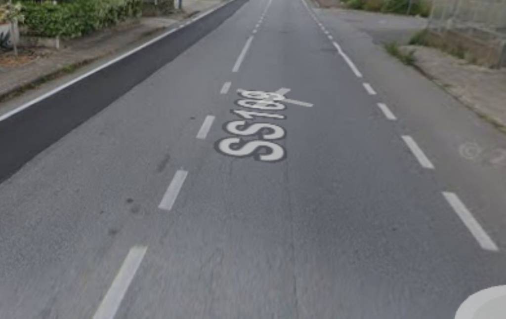 locale commerciale in vendita a Lamezia Terme