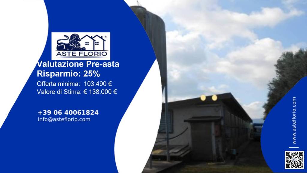 locale commerciale in vendita a Lamezia Terme in zona San Pietro Lametino