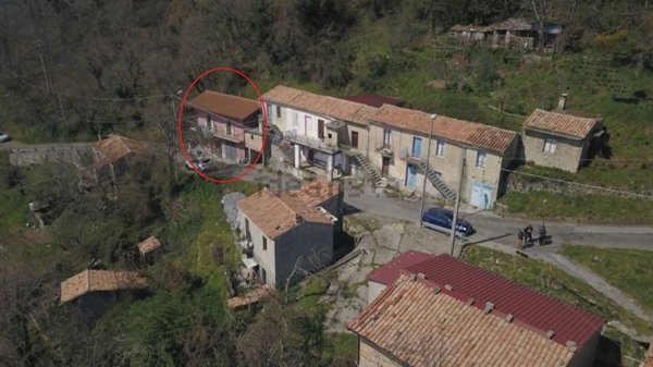 casa indipendente in vendita a Lamezia Terme