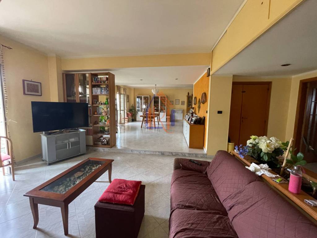 appartamento in vendita a Lamezia Terme in zona Nicastro