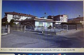 negozio in vendita a Lamezia Terme