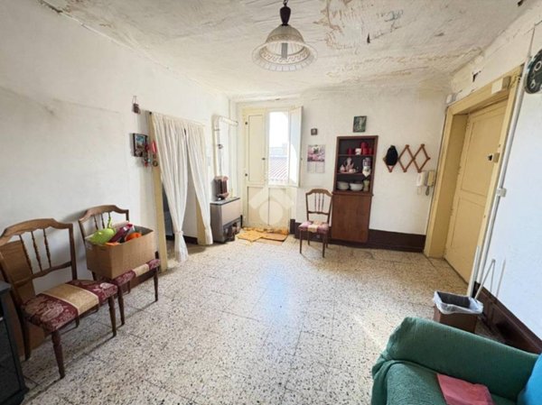 appartamento in vendita a Lamezia Terme in zona Sambiase