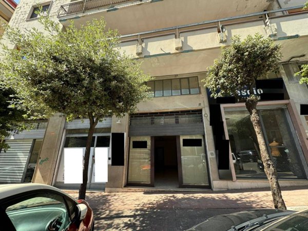 negozio in vendita a Lamezia Terme