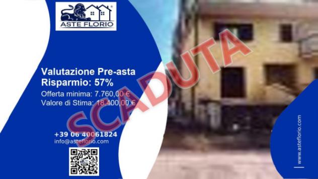 locale commerciale in vendita a Lamezia Terme in zona Sambiase