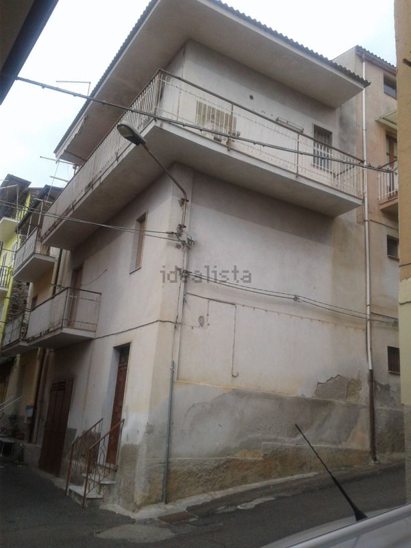 casa indipendente in vendita a Lamezia Terme
