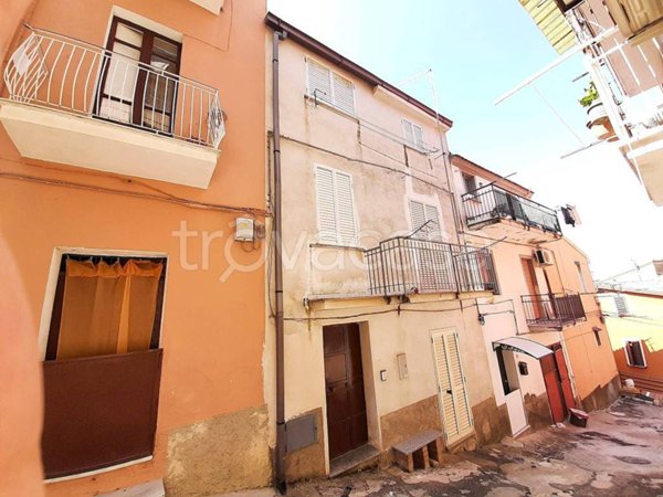 casa indipendente in vendita a Lamezia Terme in zona Sambiase