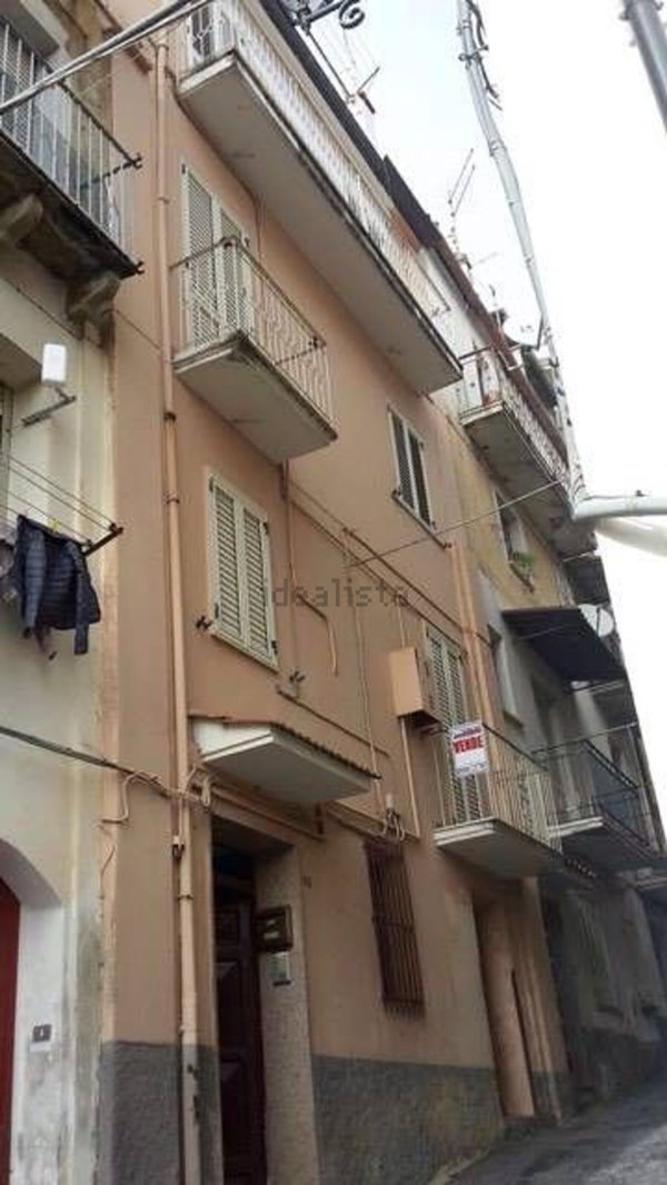 appartamento in vendita a Lamezia Terme in zona Nicastro